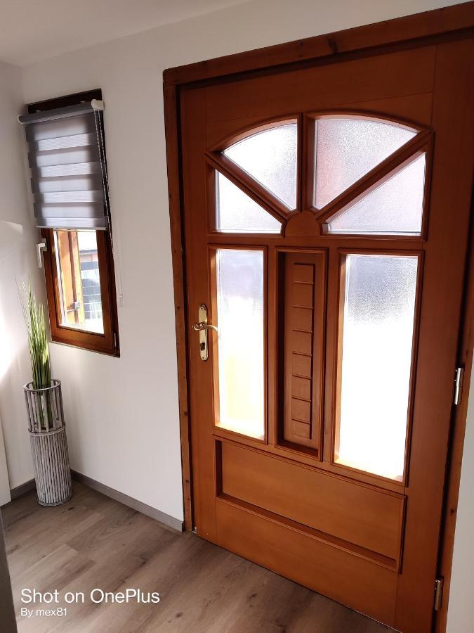 Ferienwohnung Grete, An Der Weinstrasse Ehrenhausen Exteriör bild