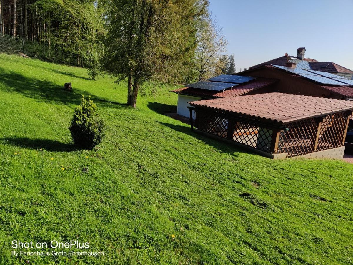 Ferienwohnung Grete, An Der Weinstrasse Ehrenhausen Exteriör bild