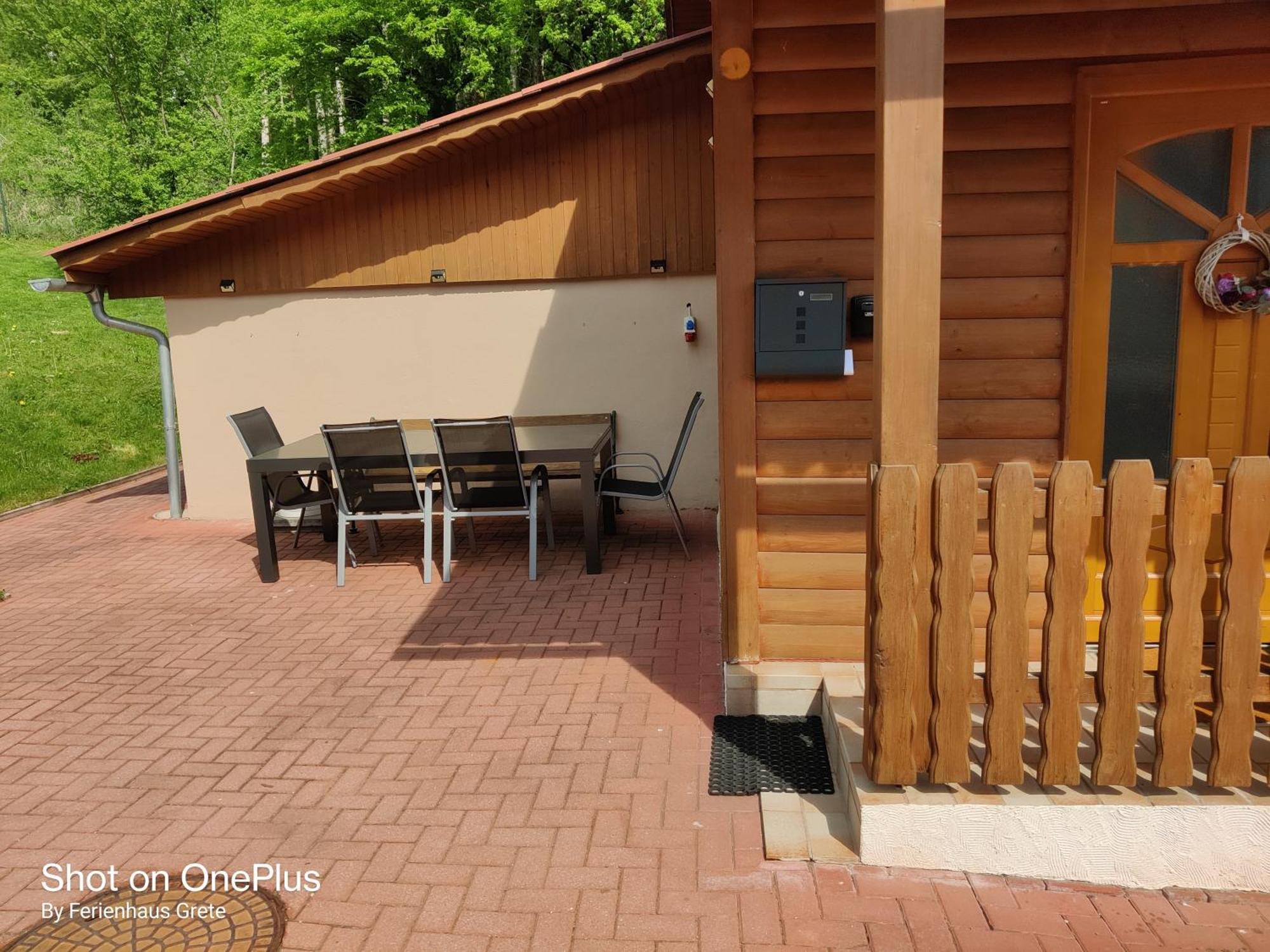 Ferienwohnung Grete, An Der Weinstrasse Ehrenhausen Exteriör bild