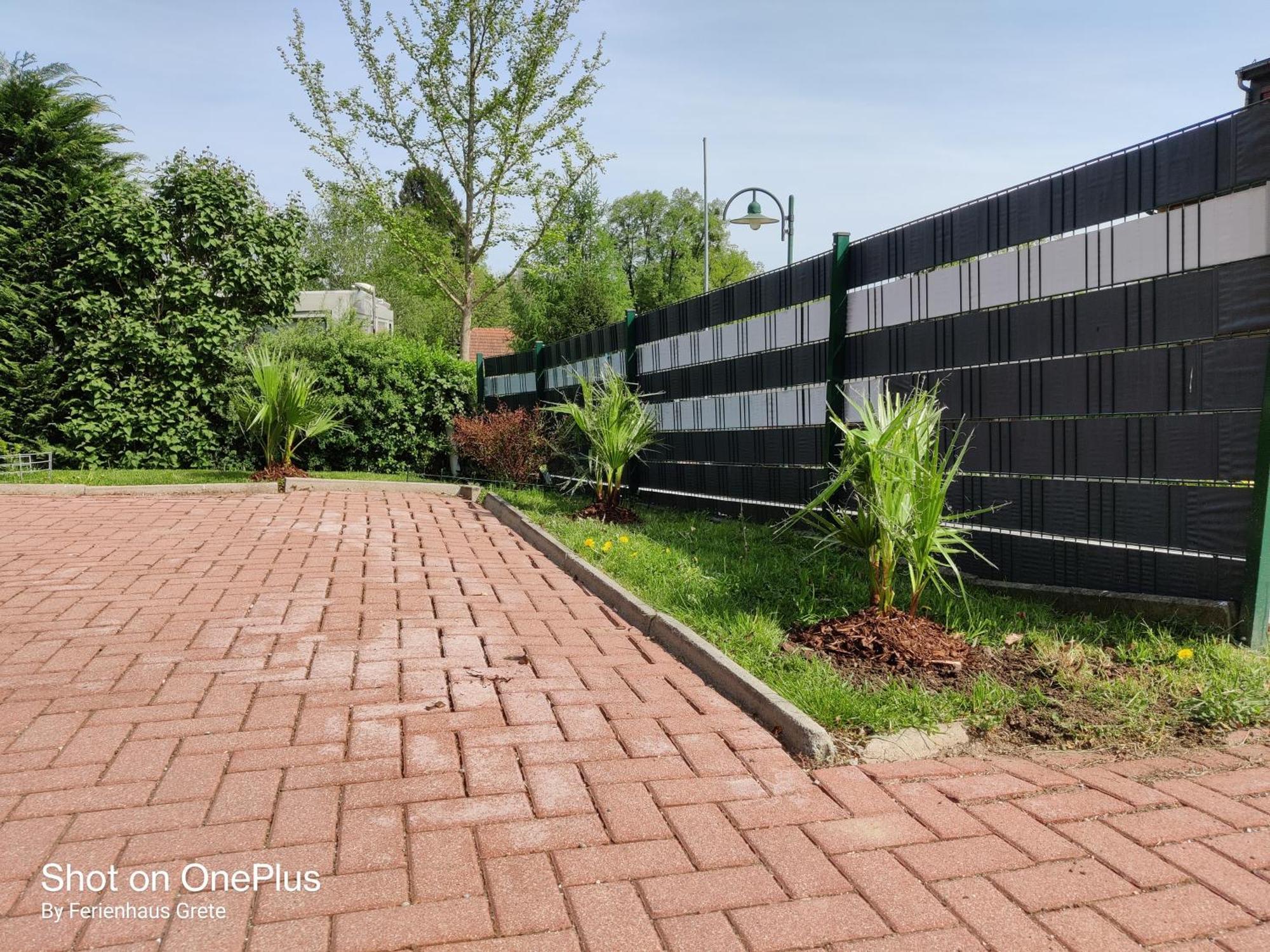 Ferienwohnung Grete, An Der Weinstrasse Ehrenhausen Exteriör bild